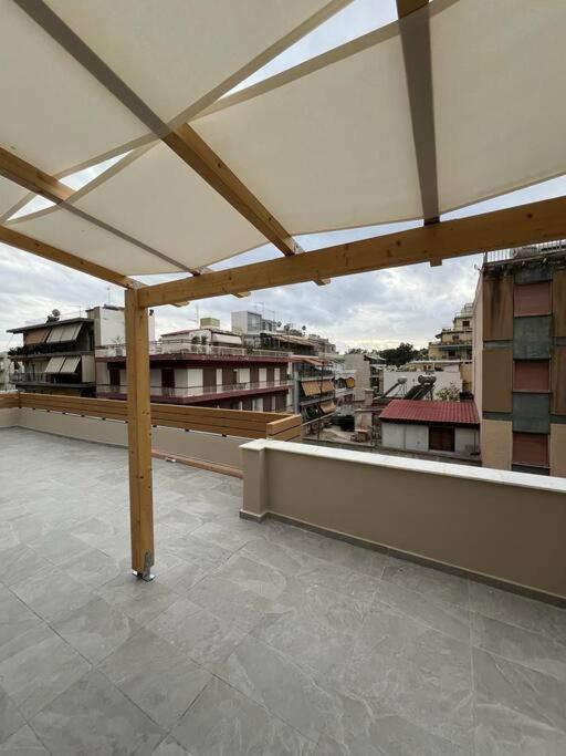 Cozy New Nearby Metro Apartment