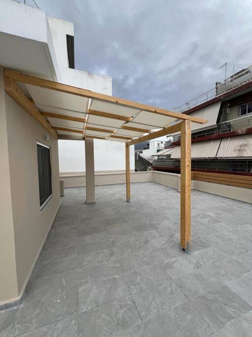 Cozy New Nearby Metro Apartment Athen