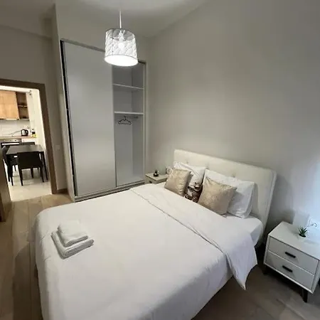 Cozy New Apartment Nearby Metro Athen Exterior foto